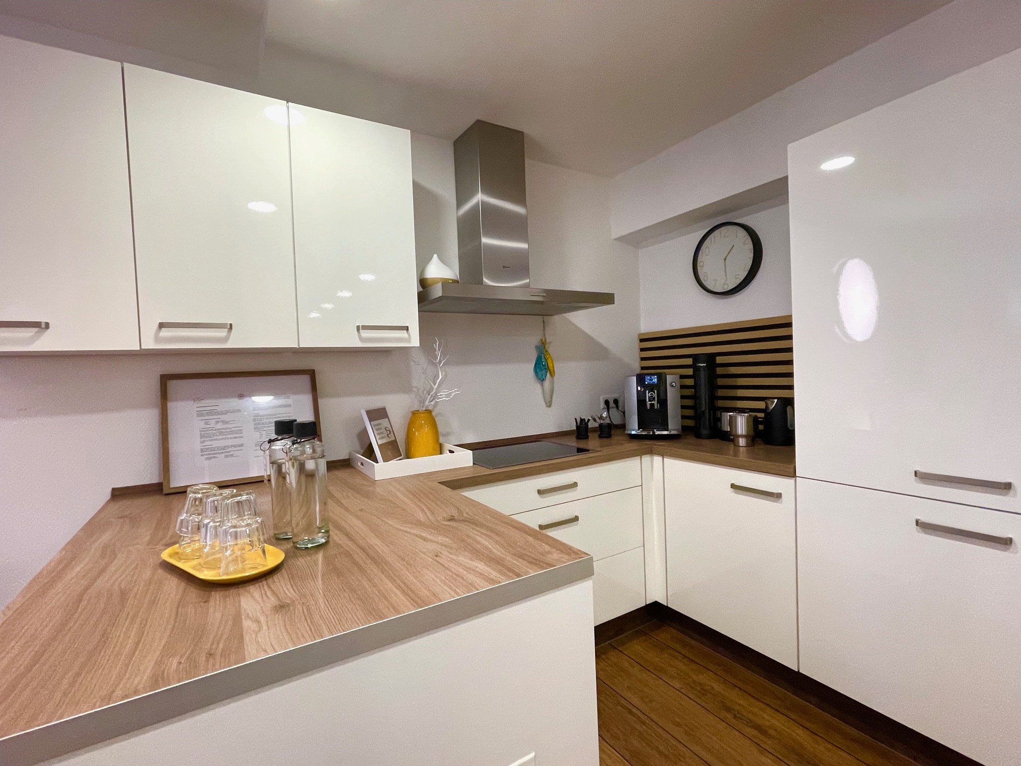 Bright therapy environment